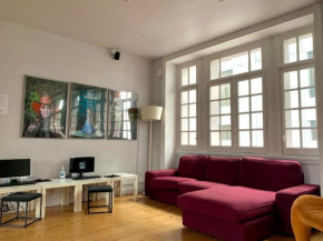  Rivoli Cinema Hostel  Atiães